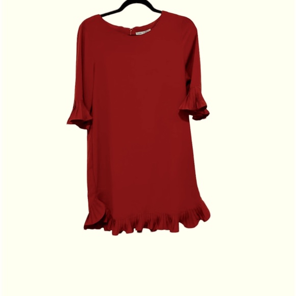 She and Sky Dresses & Skirts - NEW❌$10❌She + Sky Women Jr. Multi-layered Pleated Ruffle Short Sleeve Dress,